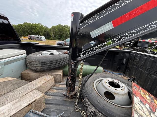 Image of East Texas Deck-over Gooseneck Trailer equipment image 2