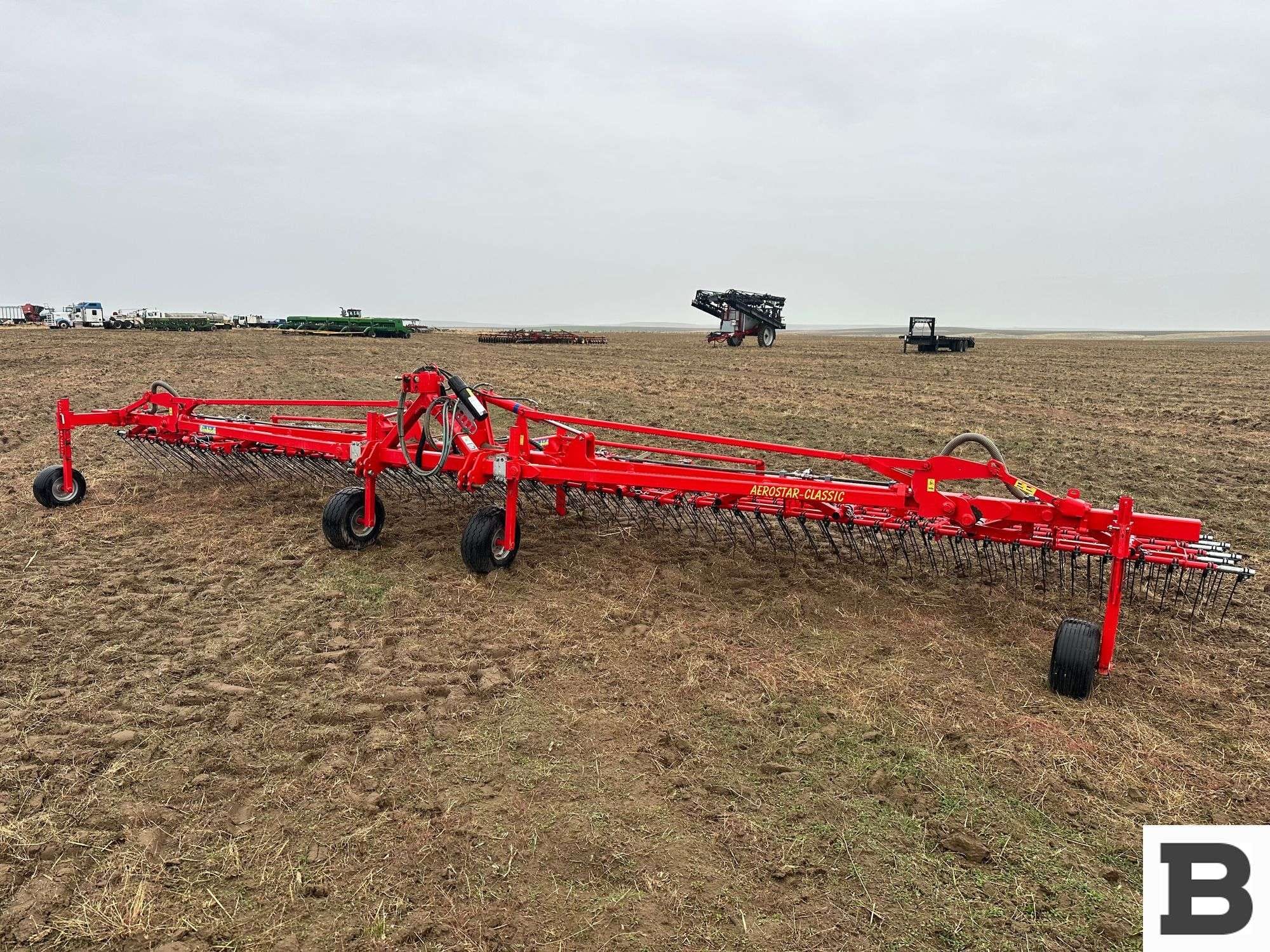 2022 Einbock Aerostar 900 Equipment Image0