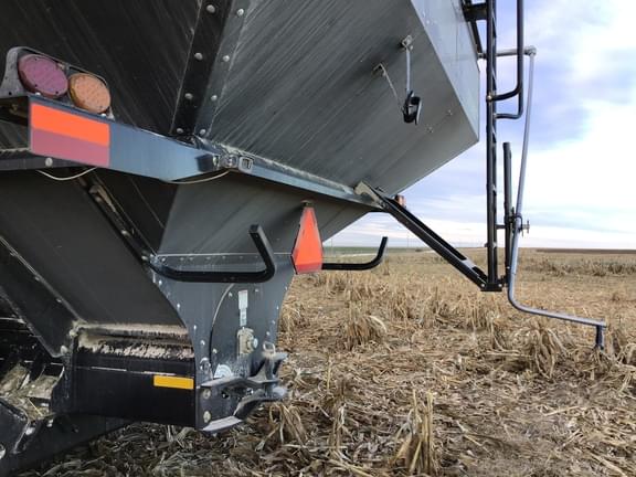 Image of Elmers Haulmaster 1300 equipment image 4