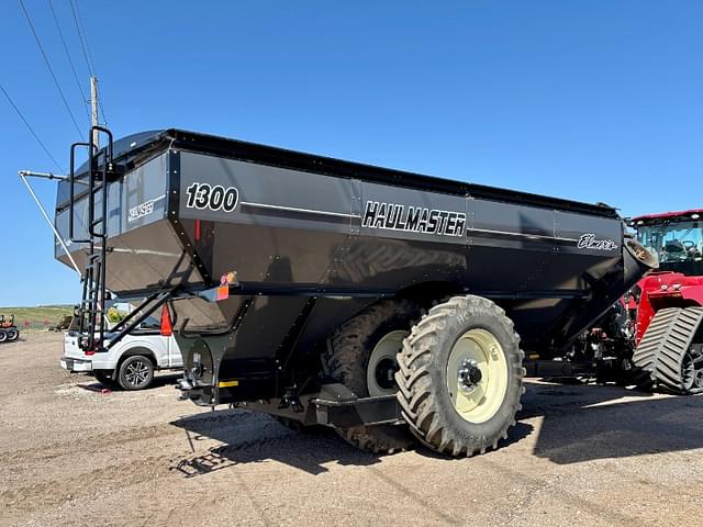 Image of Elmers Haulmaster 1300 equipment image 1