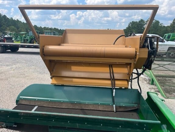 Main image Esch Bale Unroller