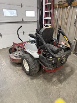 Image of Exmark LZE742GKC604A3 equipment image 4