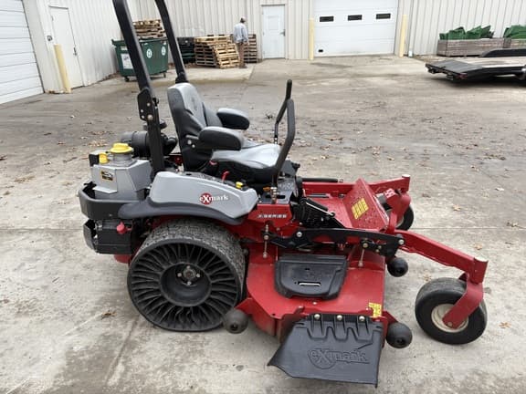 Image of Exmark Lazer Z X-Series equipment image 4