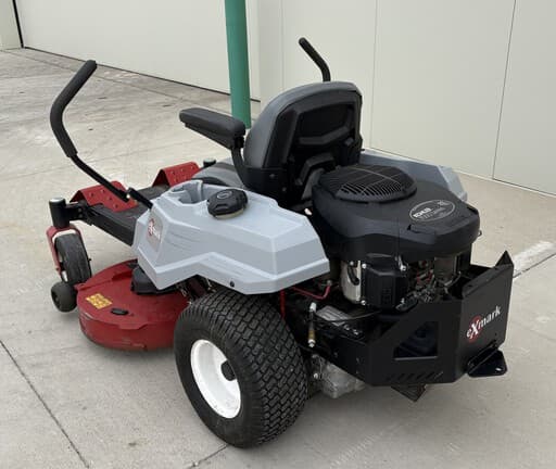 Image of Exmark QZE722GKC42200 equipment image 4