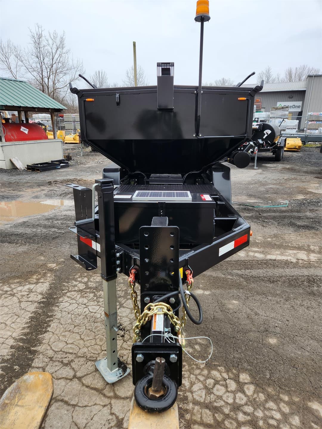 Image of Falcon 4T Hot Box Image 1