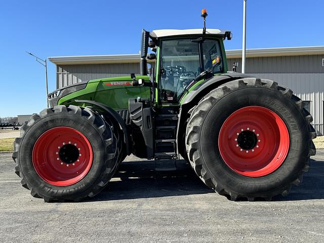 Image of Fendt 1050 Vario equipment image 1