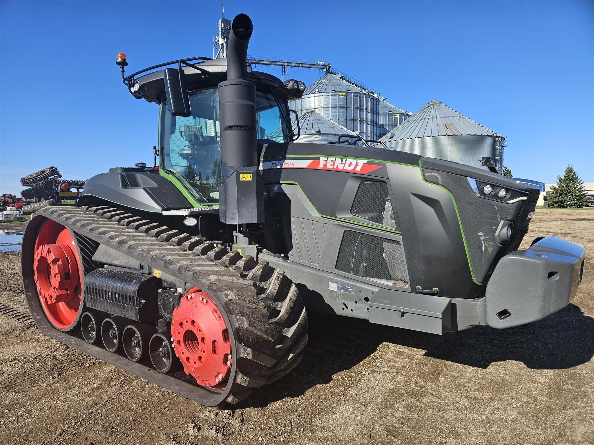 2022 Fendt 1167 Vario MT Equipment Image0
