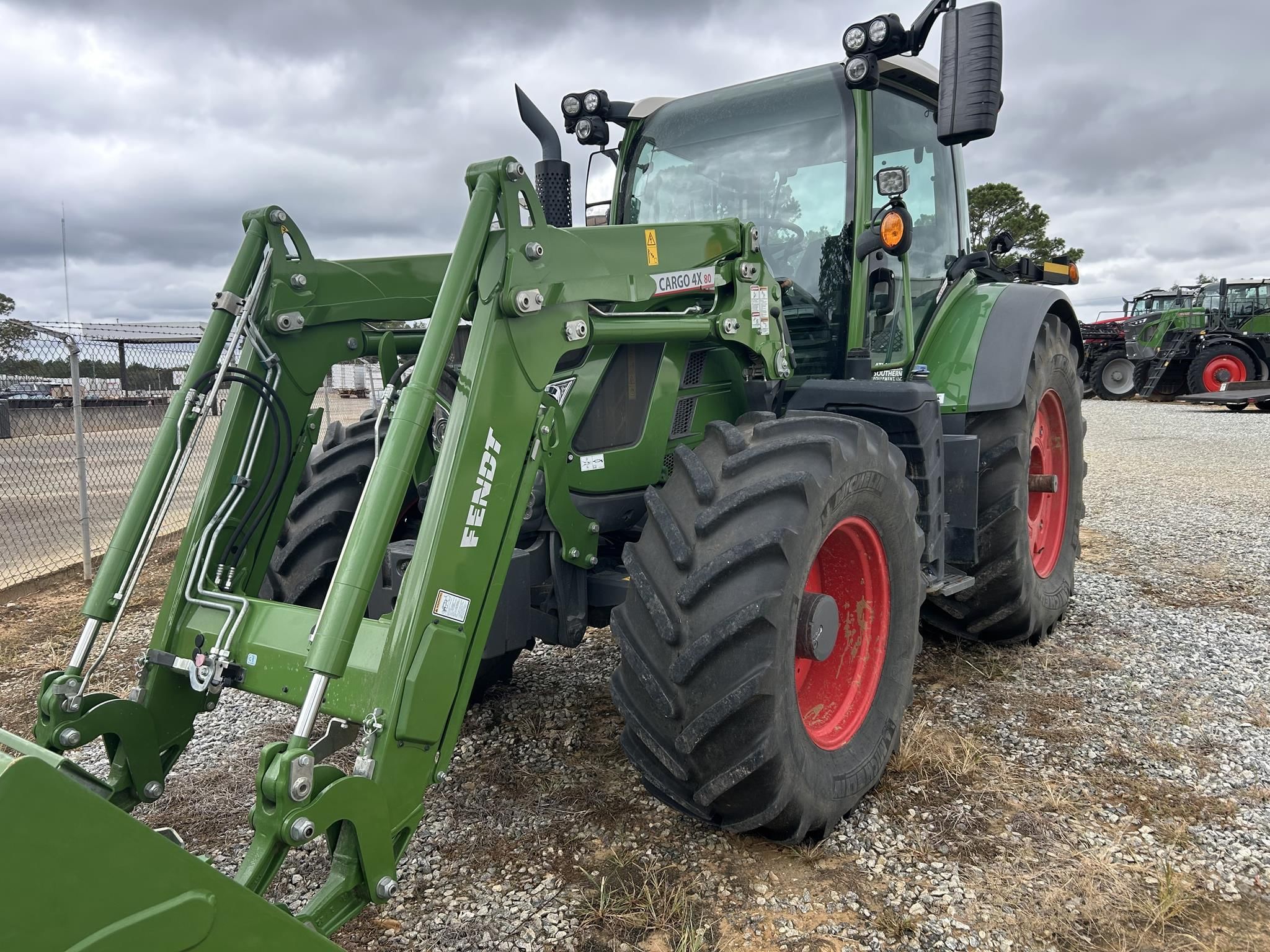 2022 Fendt 513 Vario Equipment Image0