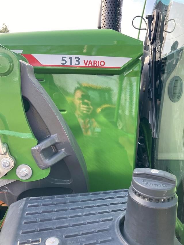 Image of Fendt 513 Vario equipment image 4