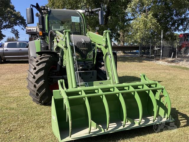 Image of Fendt 513 Vario equipment image 2