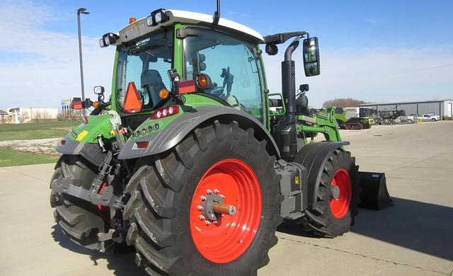 Image of Fendt 516 Vario equipment image 2