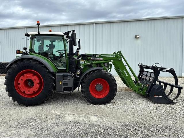 Image of Fendt 716 Vario equipment image 3