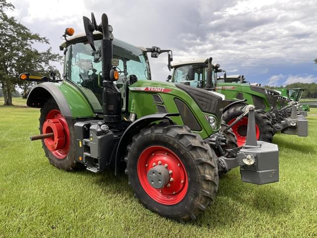 Image of Fendt 716 Vario equipment image 1