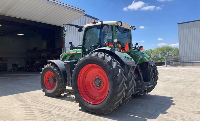 Image of Fendt 718 Vario equipment image 2