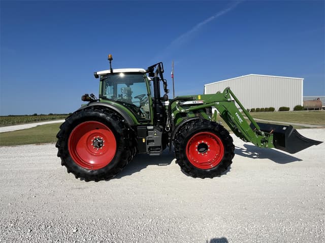 Image of Fendt 720 Vario equipment image 1