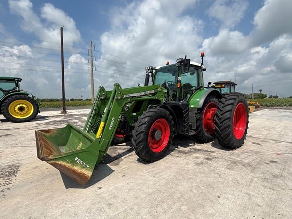 2022 Fendt 722 Vario Equipment Image0