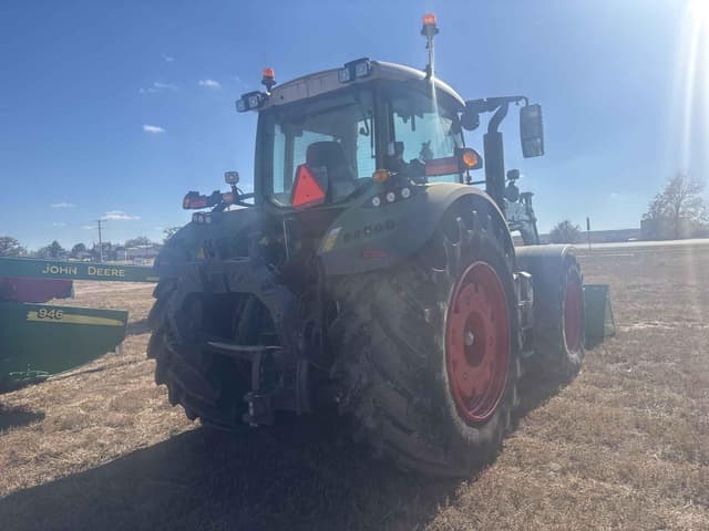 Image of Fendt 724 Vario equipment image 4