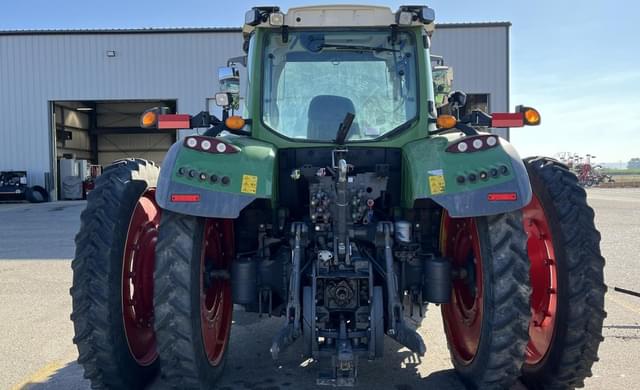 Image of Fendt 724 Vario equipment image 3