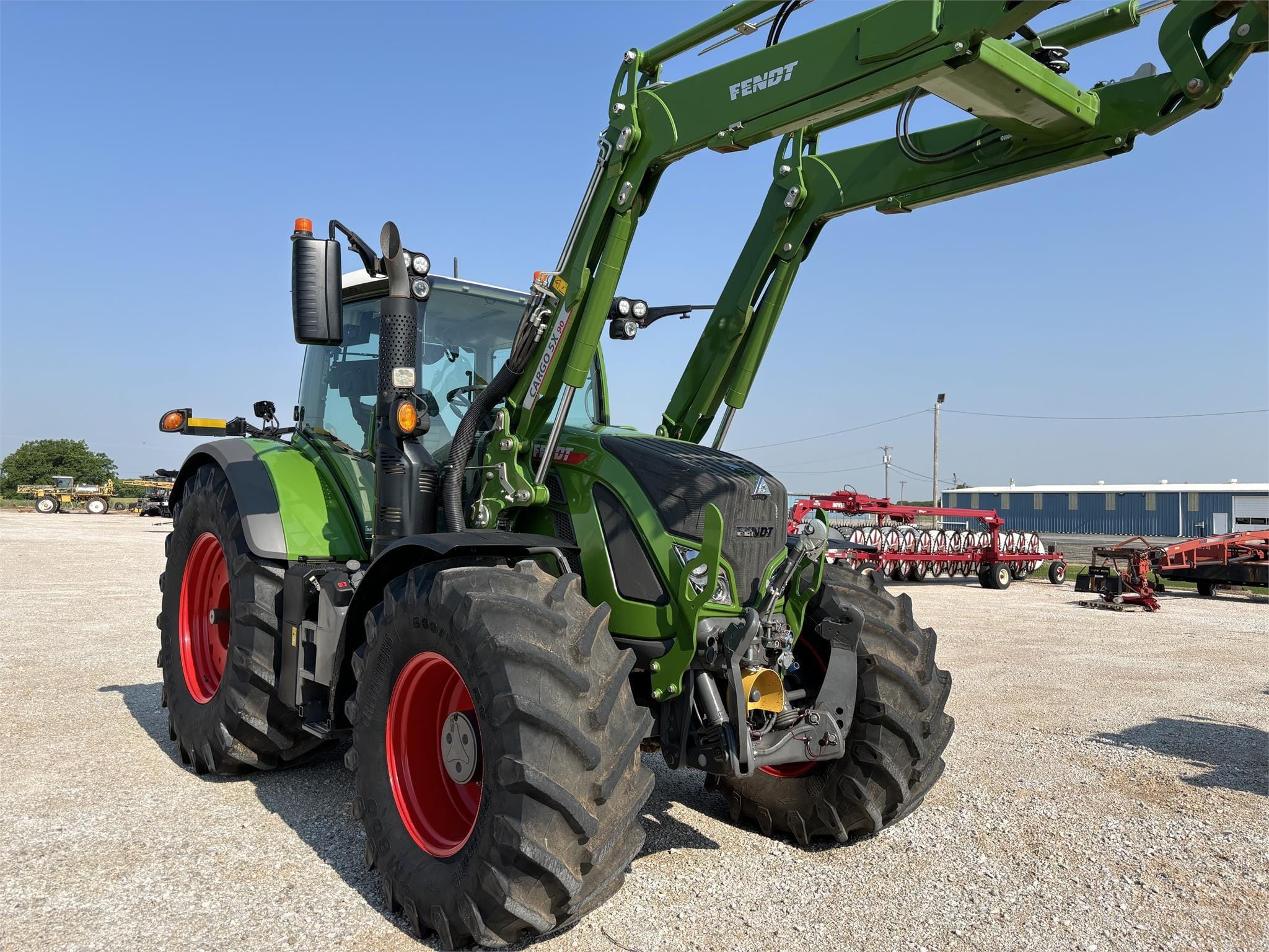 2022 Fendt 724 Vario Equipment Image0
