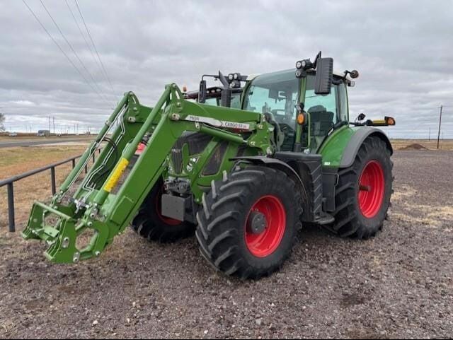 2022 Fendt 724 Vario Equipment Image0