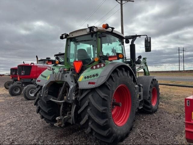 Image of Fendt 724 Vario equipment image 4