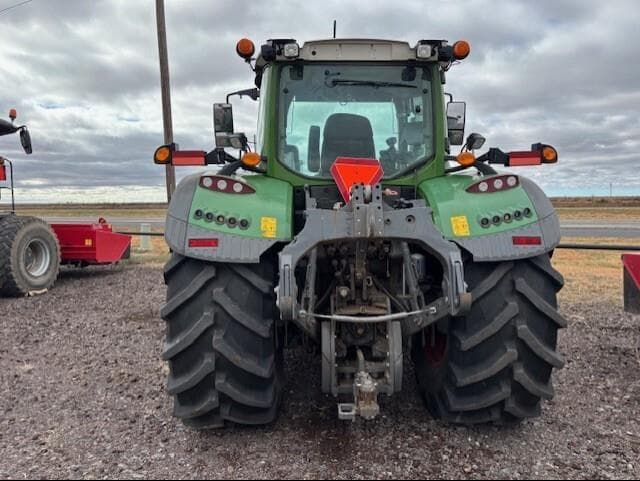 Image of Fendt 724 Vario equipment image 3