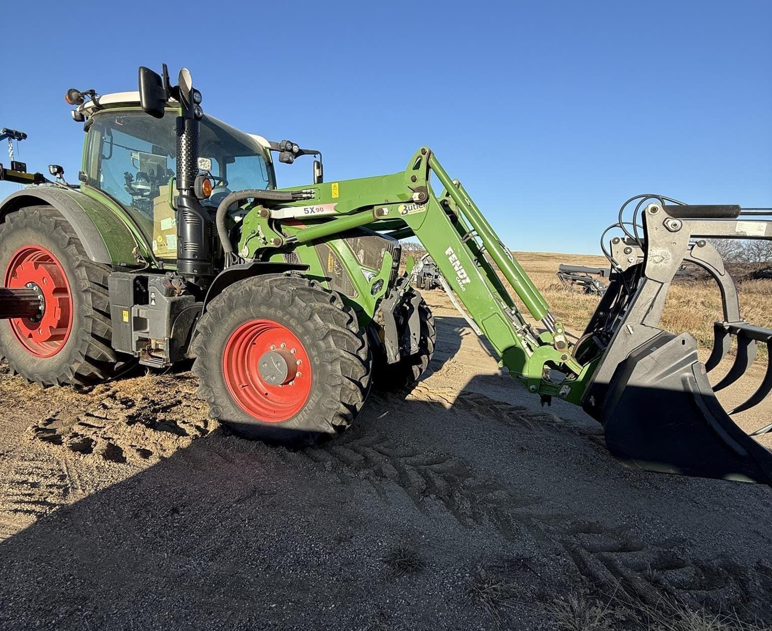 2022 Fendt 724 Vario Equipment Image0