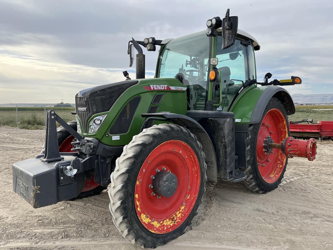 Image of Fendt 724 Vario Primary image