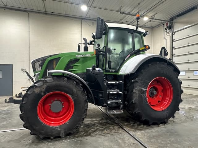 Image of Fendt 828 Vario equipment image 1