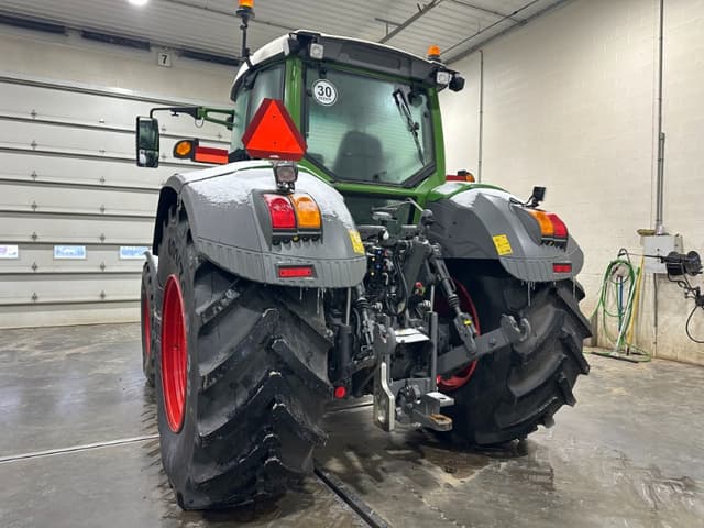 Image of Fendt 828 Vario equipment image 2