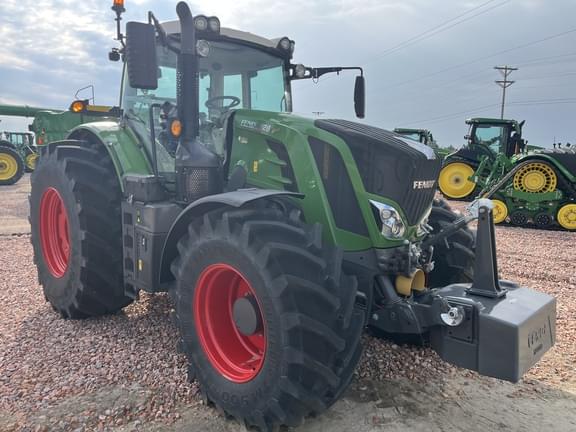 Image of Fendt 828 Vario equipment image 3