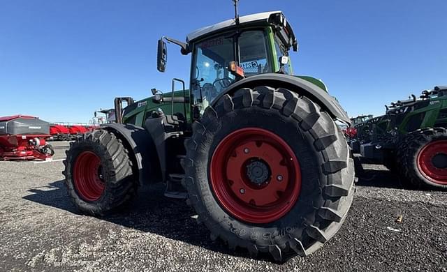 Image of Fendt 933 Vario equipment image 3