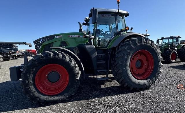 Image of Fendt 933 Vario equipment image 2