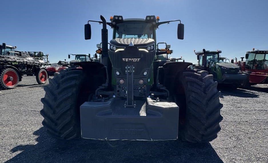 2022 Fendt 933 Vario Equipment Image0