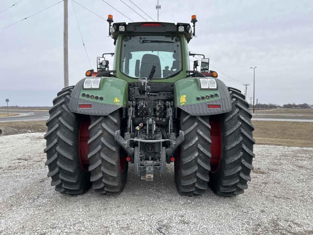 Image of Fendt 933 Vario equipment image 4