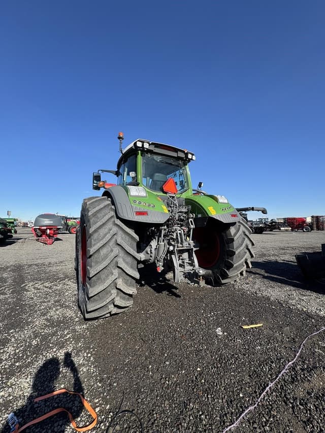 Image of Fendt 933 Vario equipment image 4
