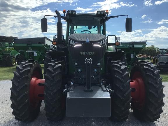 Image of Fendt 933 Vario equipment image 2