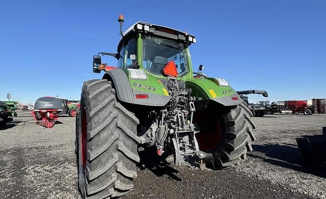 Image of Fendt 933 Vario equipment image 4