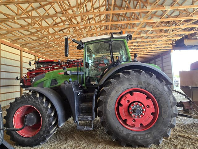 Image of Fendt 942 Vario equipment image 1