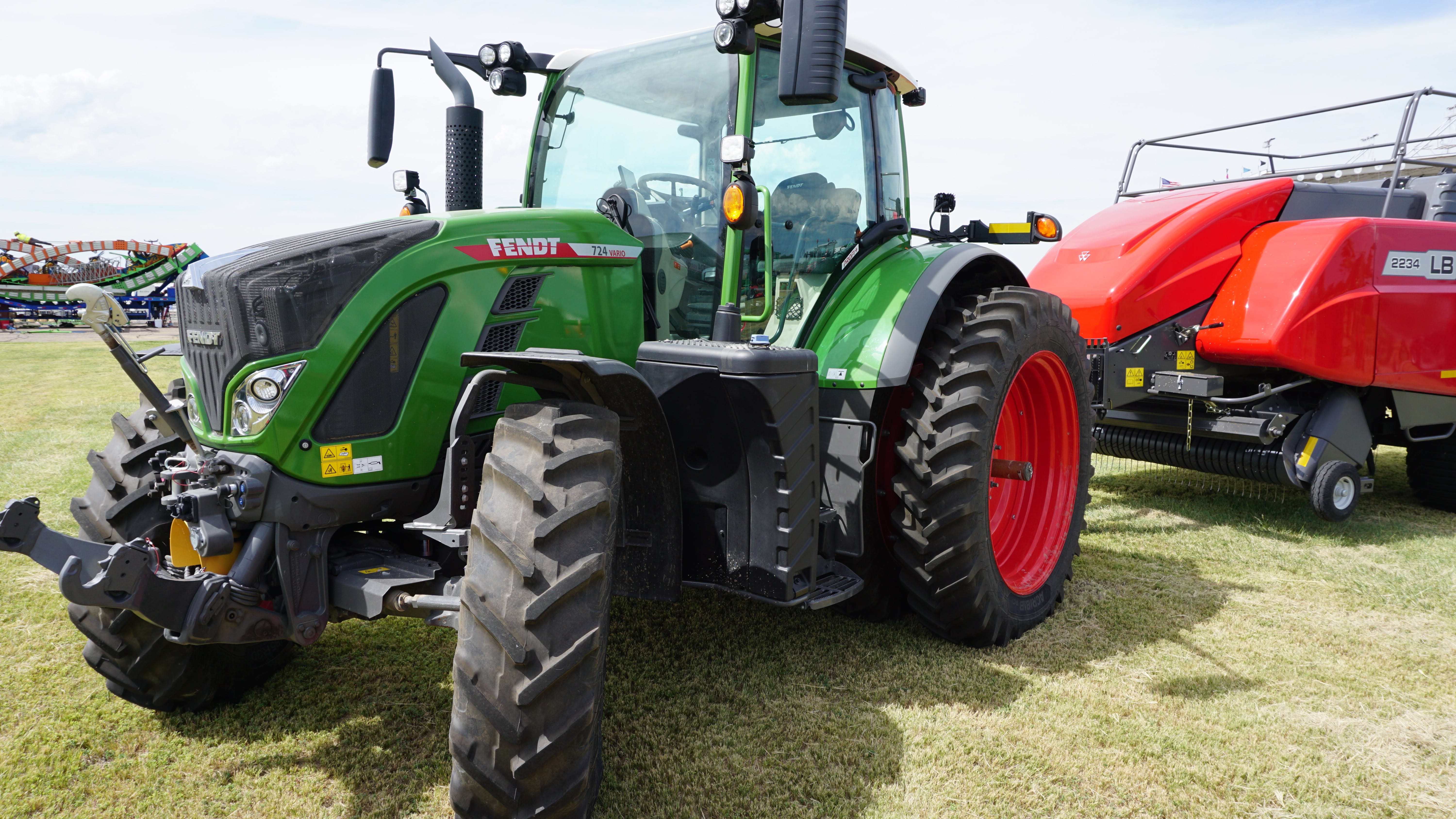 Main image Fendt 724 Vario
