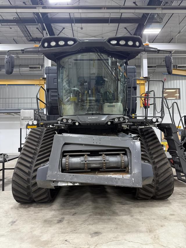 Image of Fendt IDEAL 10T equipment image 3