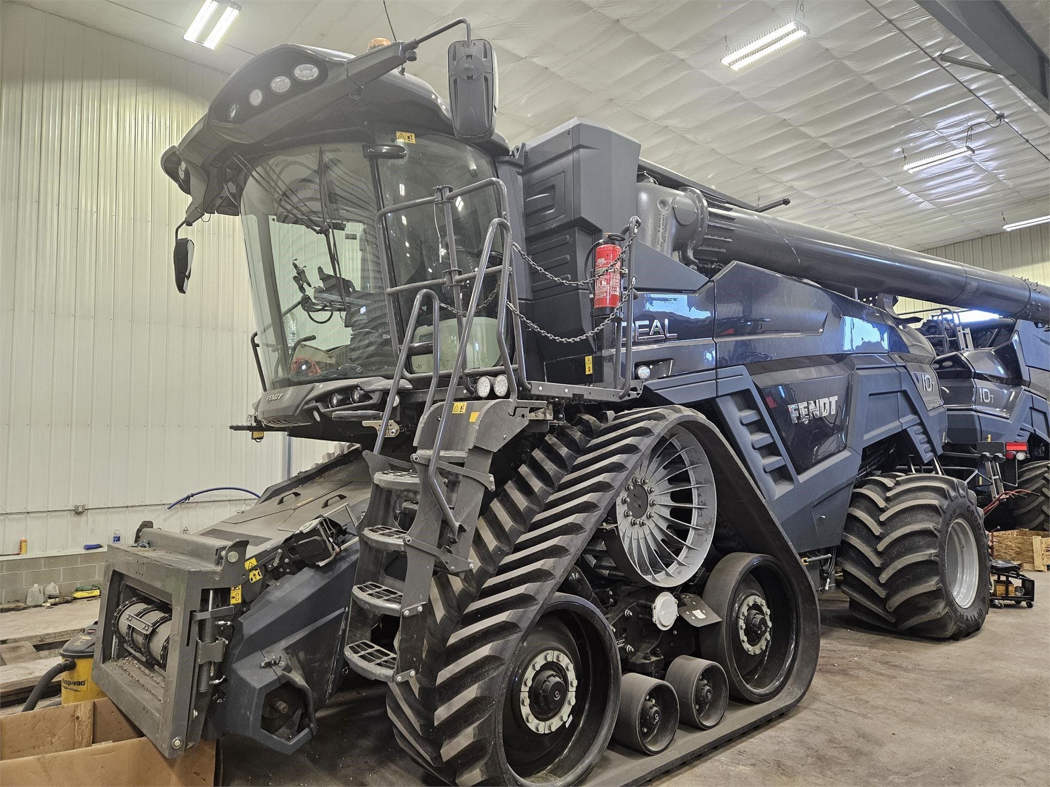 2022 Fendt IDEAL 10T Equipment Image0