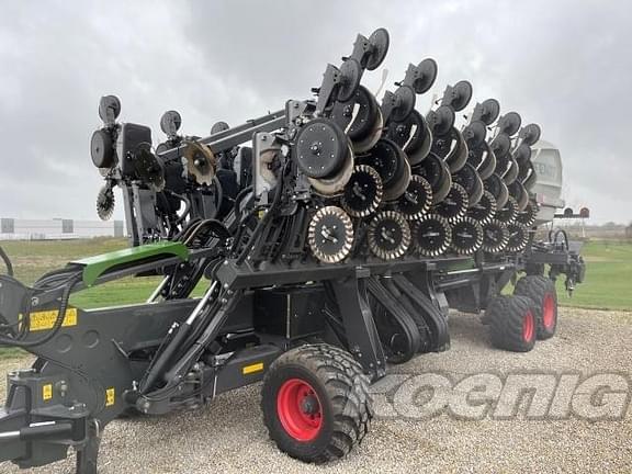 Image of Fendt Momentum 32 equipment image 2