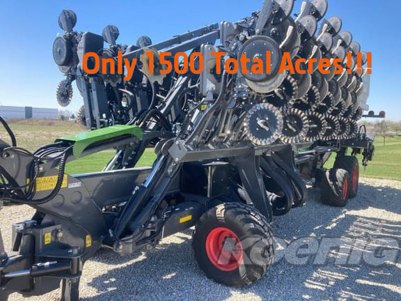 Main image Fendt Momentum 32