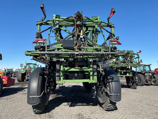 Image of Fendt RoGator 932 equipment image 3