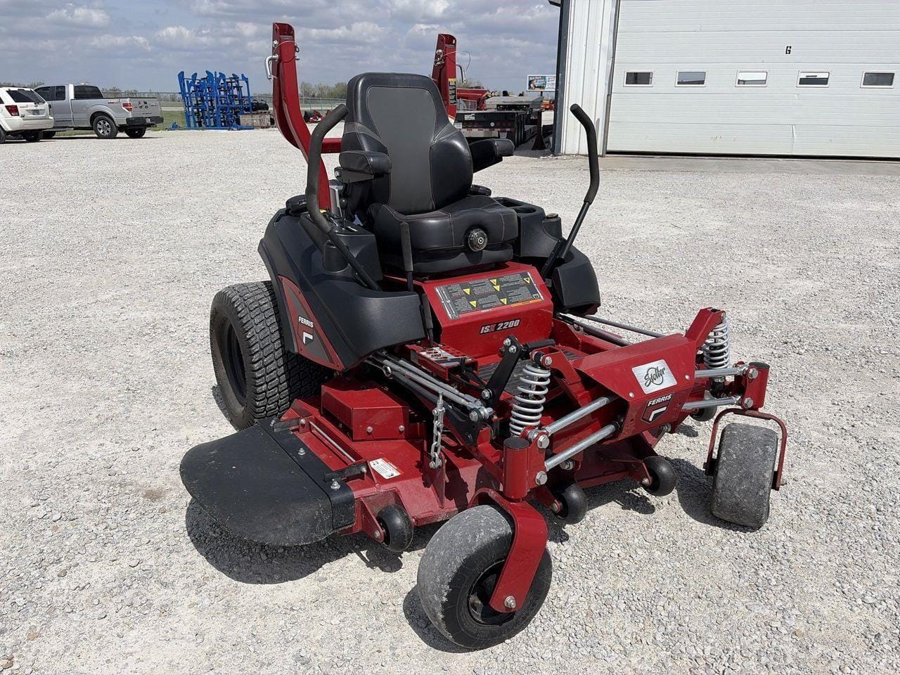 2022 Ferris ISX2200 Equipment Image0