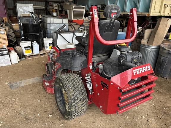 Image of Ferris ISX3300 equipment image 4