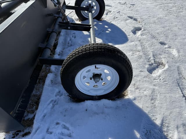 Image of Flat Out Dirt Scraper equipment image 3