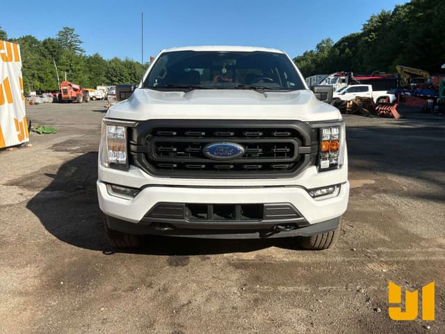 Image of Ford F-150 equipment image 1