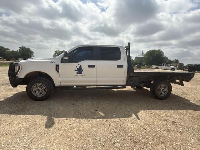 Image of Ford F-250 equipment image 1